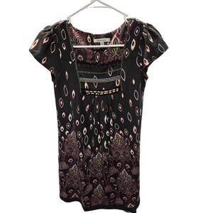 Women's Shirt Top Blouse. Quintessential Cap Sleeve Black Patterned Size S